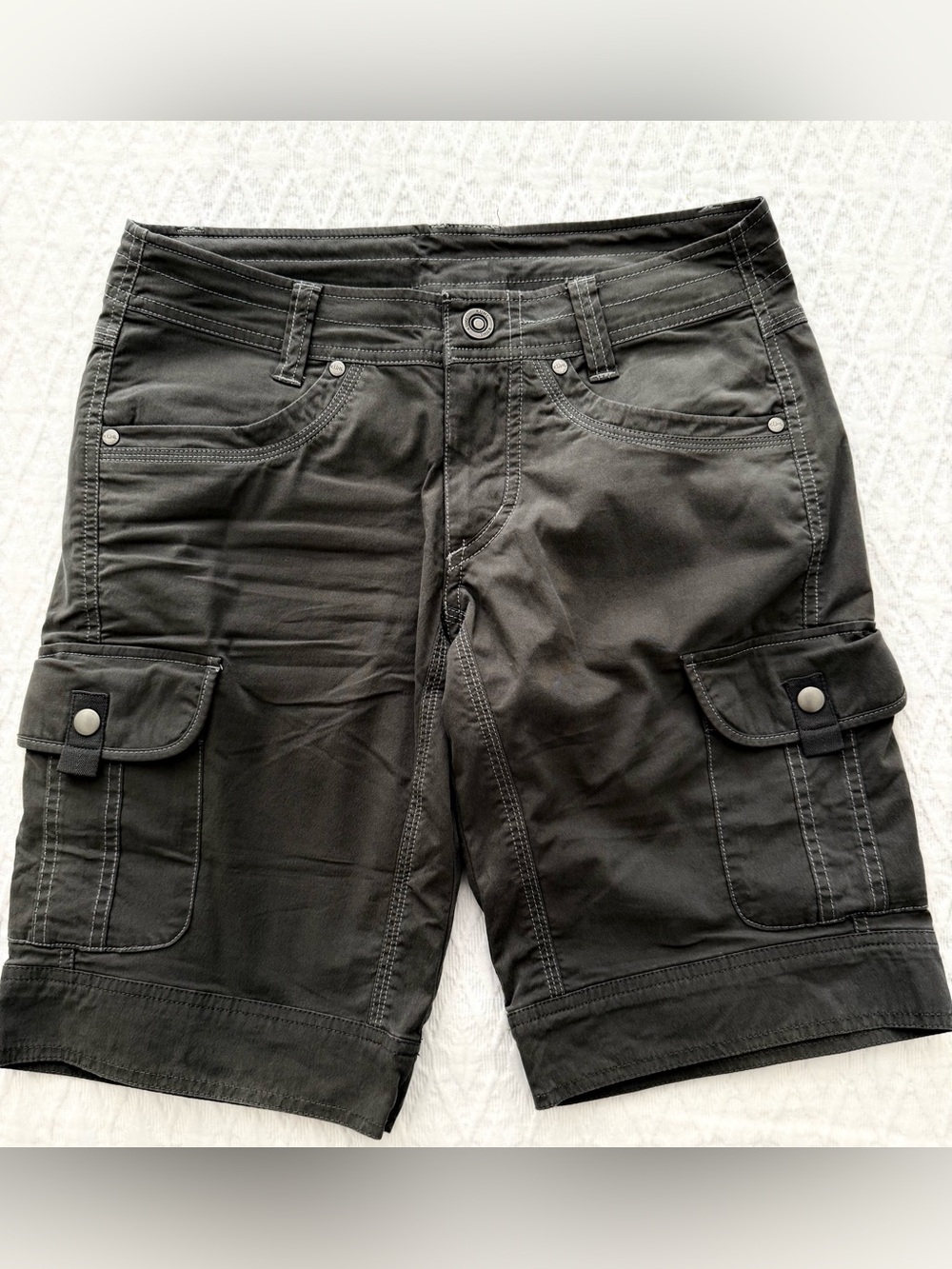 KÜHL Women’s Splash Shorts Hiking Outdoor Dark Grey/Black 10” Inseam Size 2